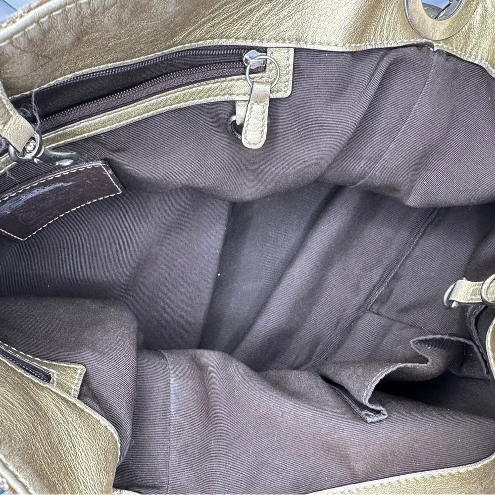 COACH Y2K Signature C‎ Khaki Canvas Gold Leather Shoulder Tote Purse